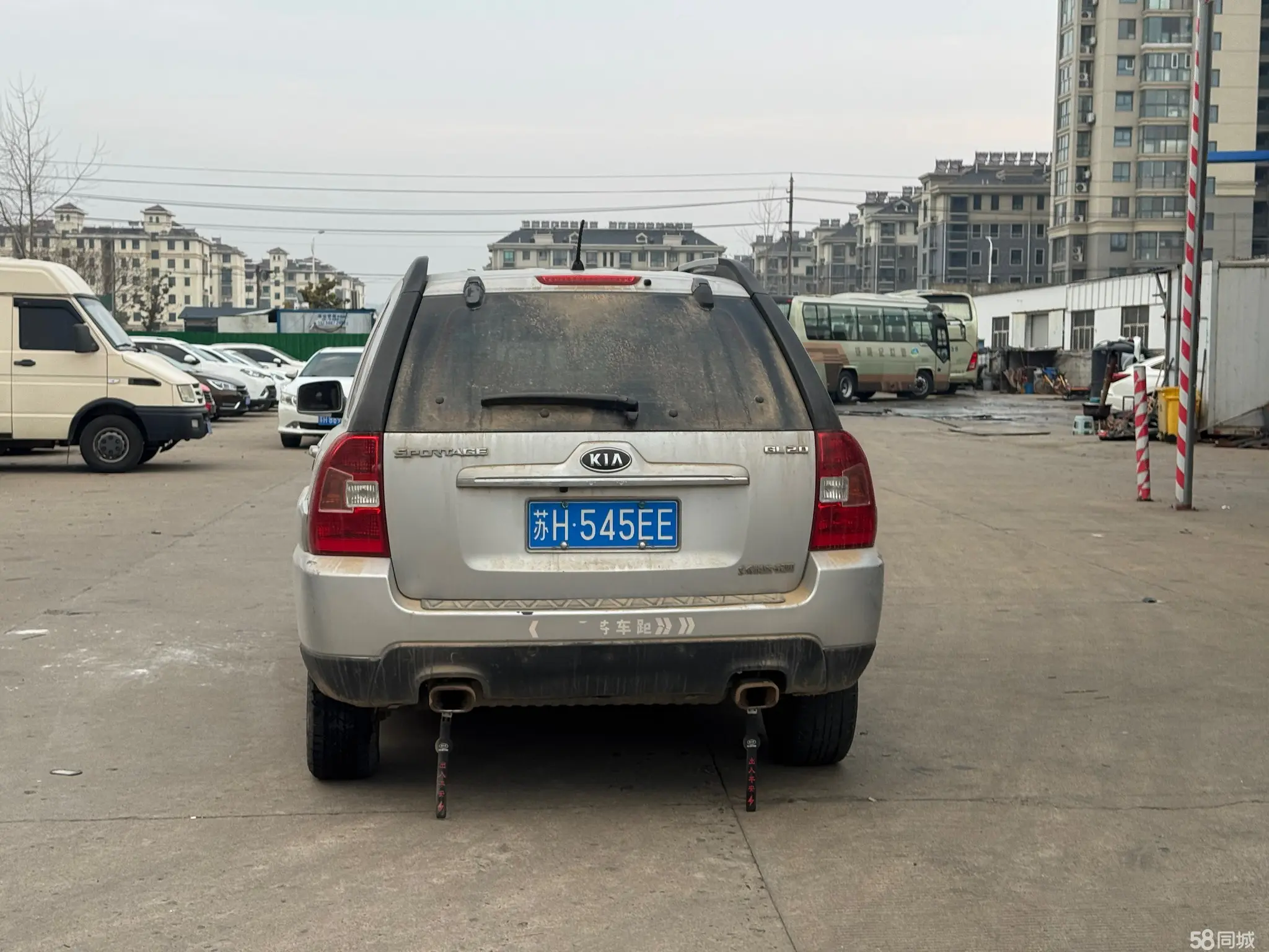 起亚 狮跑 2012 汽车图片 #8