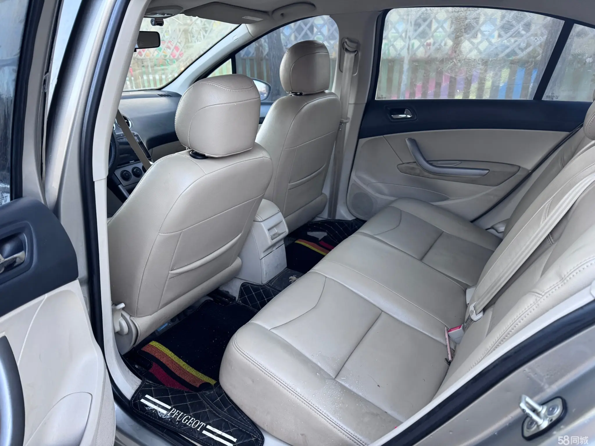 标致 标致408 2010 汽车图片 #8