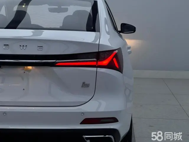 Roewe i5 2026 изображение автомобиля #8