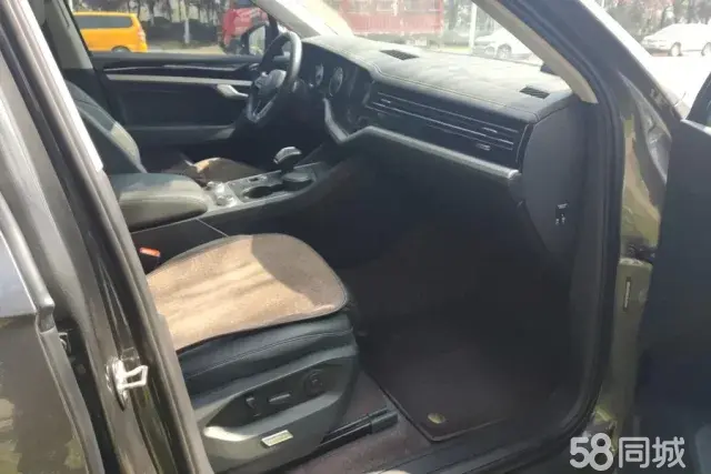 Volkswagen Touareg 2020 car image #8