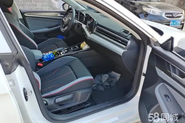 Volkswagen Lamando 2025 car image #8