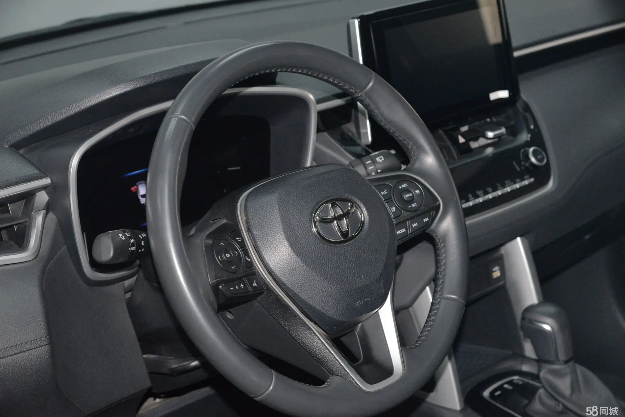 Toyota Corolla Cross 2022 car image #8