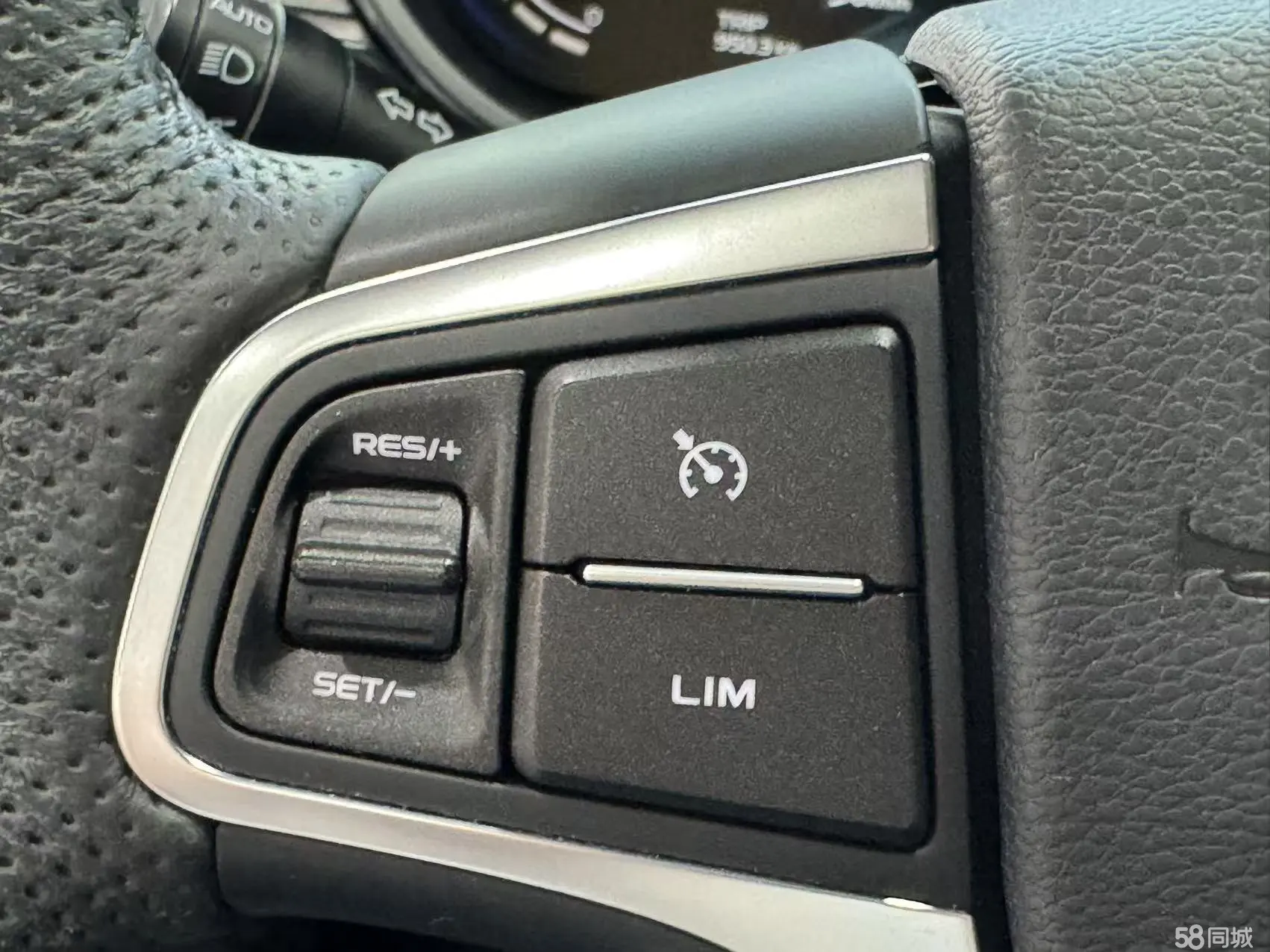 GEELY Emgrand GSe 2018 car image #8