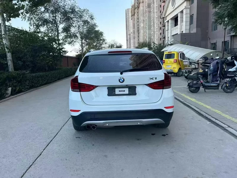 BMW X1 M35Li 2013 car image #8