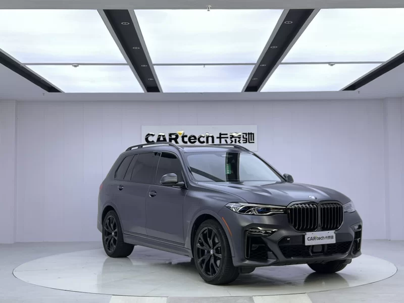 BMW X7 M60i 2022 #8 BMW X7 M60i 2022 car image #8