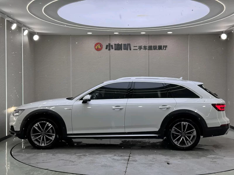 Audi A4 2019 immagine di auto #8