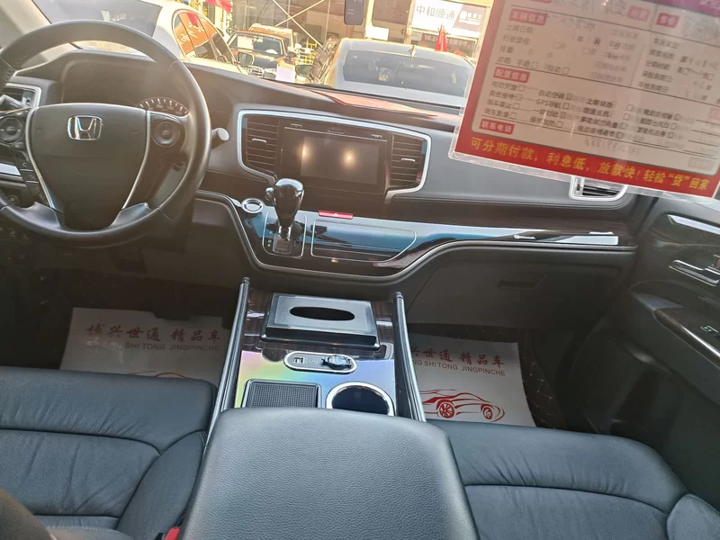 Honda ODYSSEY 2018 #8 Honda ODYSSEY 2018 car image #8