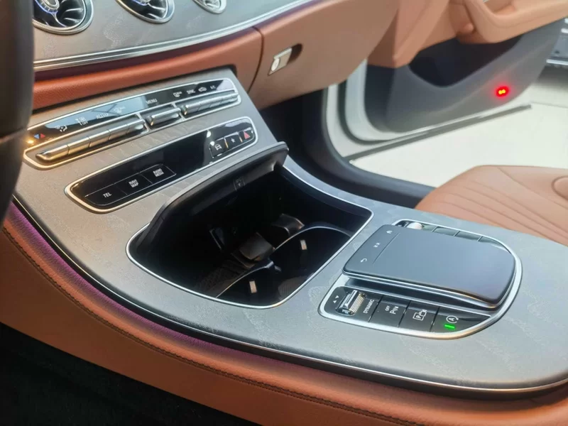 Mercedes-Benz CLS Class 2024 car image #8