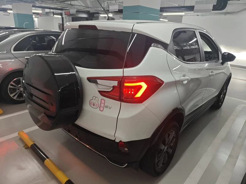 BYD Yuan New Energy 2019 #8 BYD Yuan New Energy 2019 car image #8
