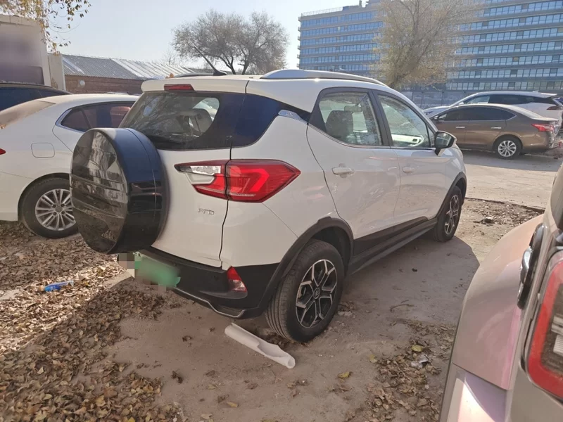 BYD Yuan 2021 car image #8