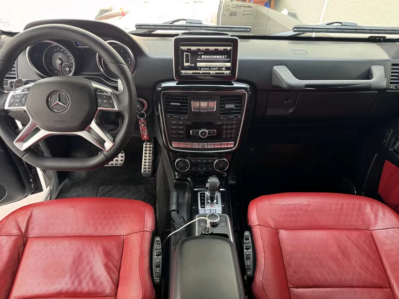 Mercedes-Benz G Class 2016 immagine di auto #8