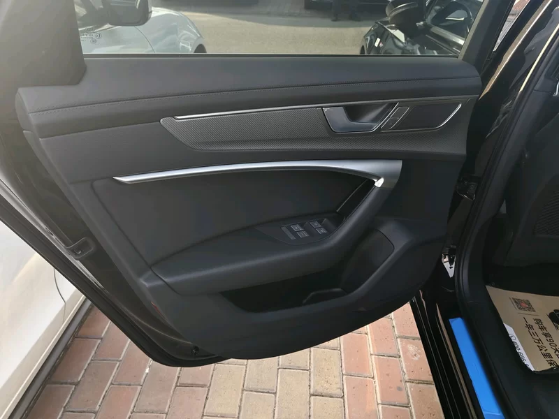 Audi A6L 2025 imagem de carro #8