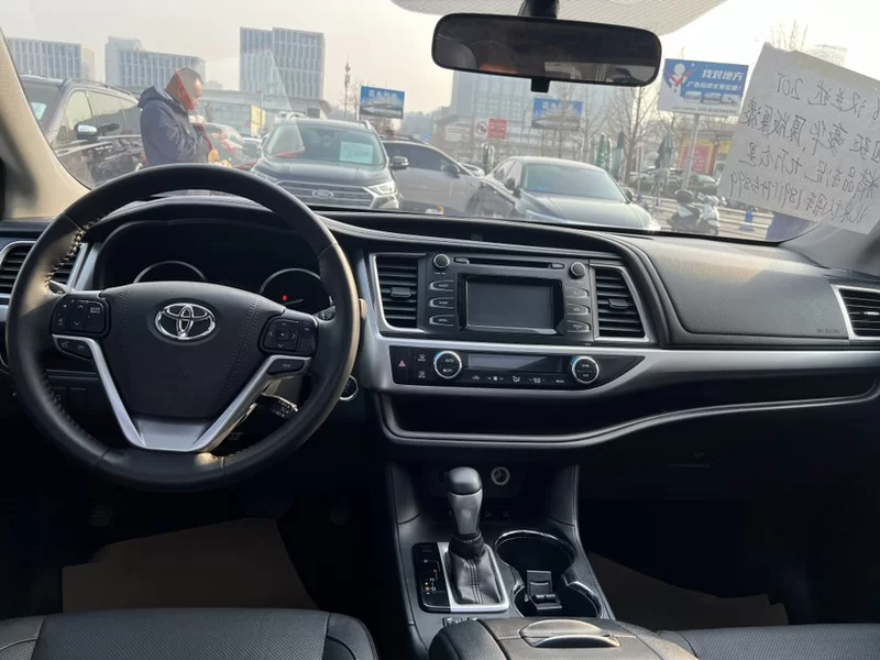 Toyota Highlander 2016 car image #8