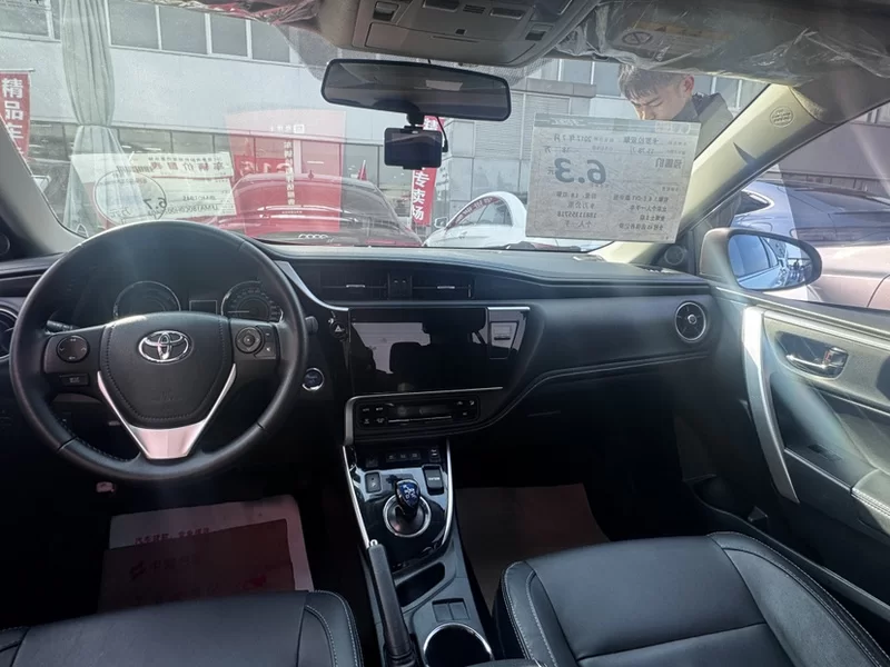 Toyota Corolla 2017 #8 Toyota Corolla 2017 car image #8