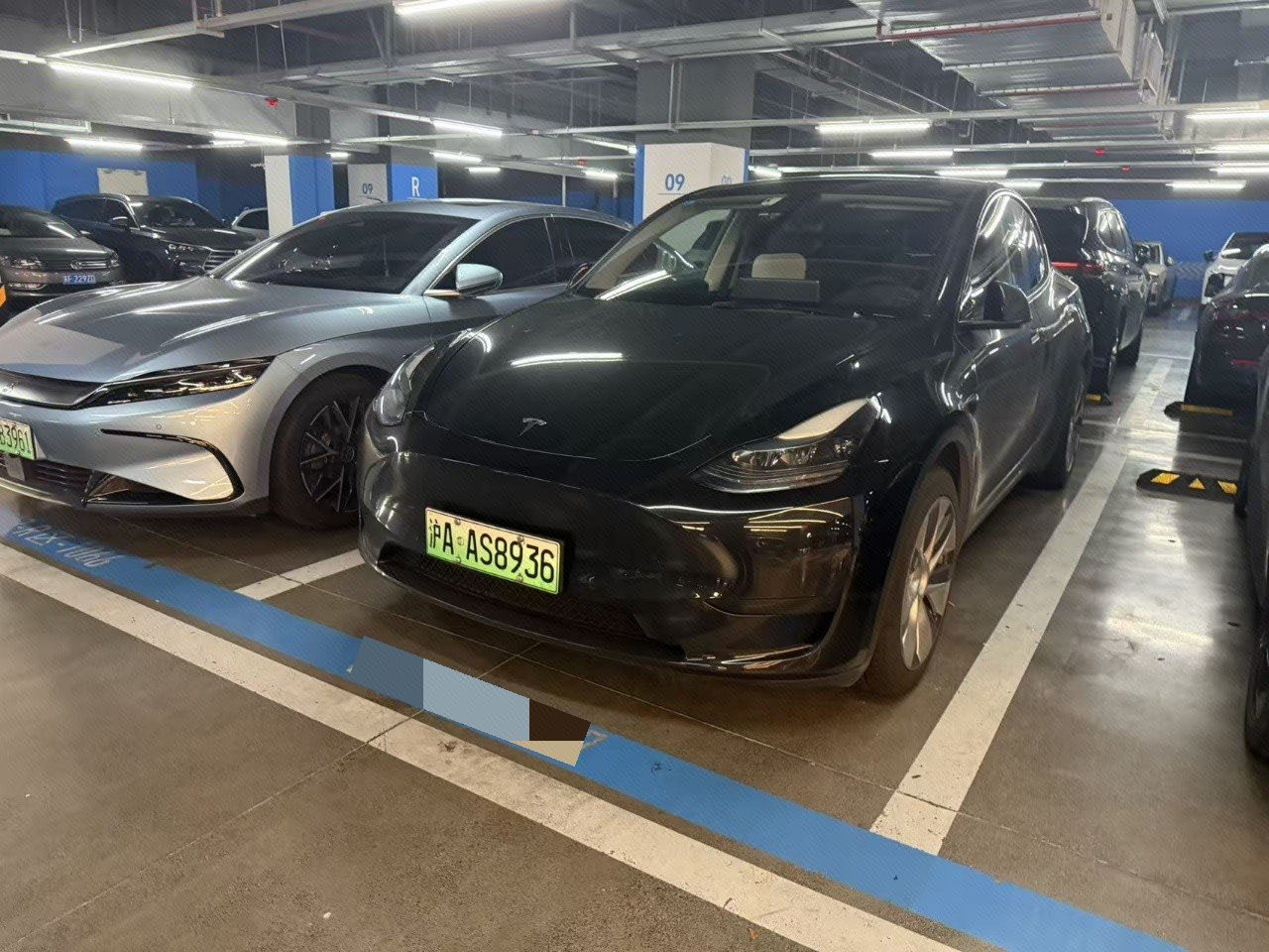Tesla Model Y 2022 Tesla Model Y 2022 car image