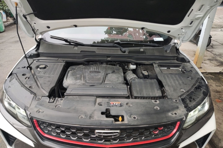 GEELY Coolray 2021 #20 GEELY Coolray 2021 car image #20
