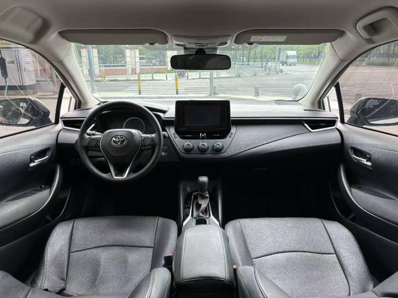 Toyota Corolla 2023 car image #9
