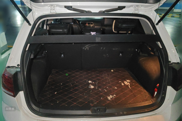 Volkswagen Golf 2018 immagine di auto #21