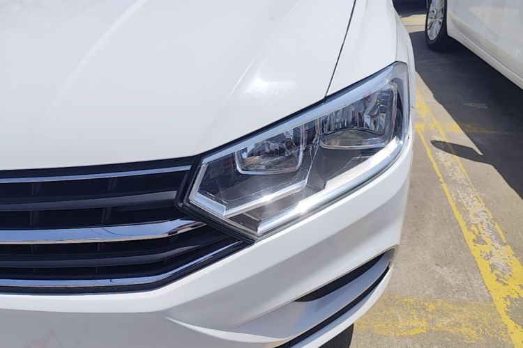 Volkswagen Bora 2023 car image #23