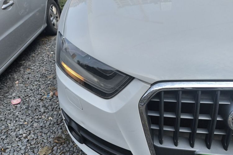 Audi Q3 2015 #8 Audi Q3 2015 car image #8