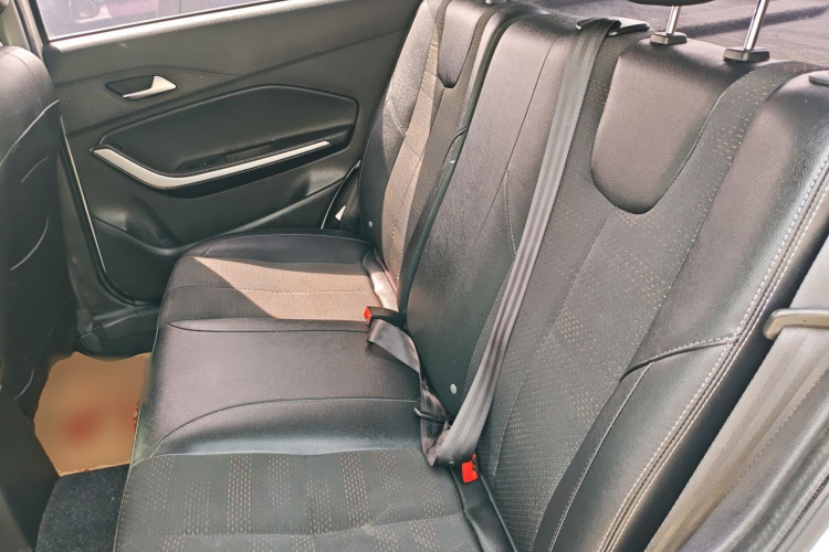 奇瑞 瑞虎3x 2018 汽车图片 #17