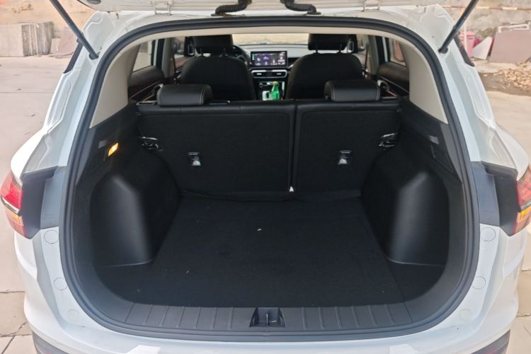GEELY Coolray 2025 #19 GEELY Coolray 2025 car image #19