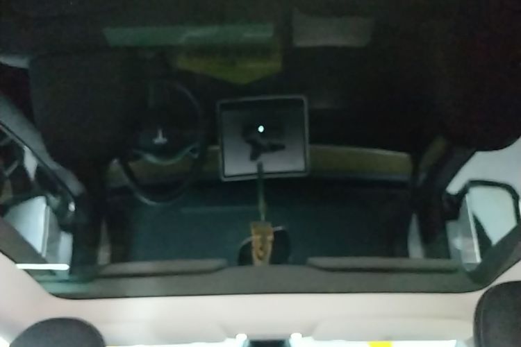 Tesla Model Y 2023 #20 Tesla Model Y 2023 car image #20