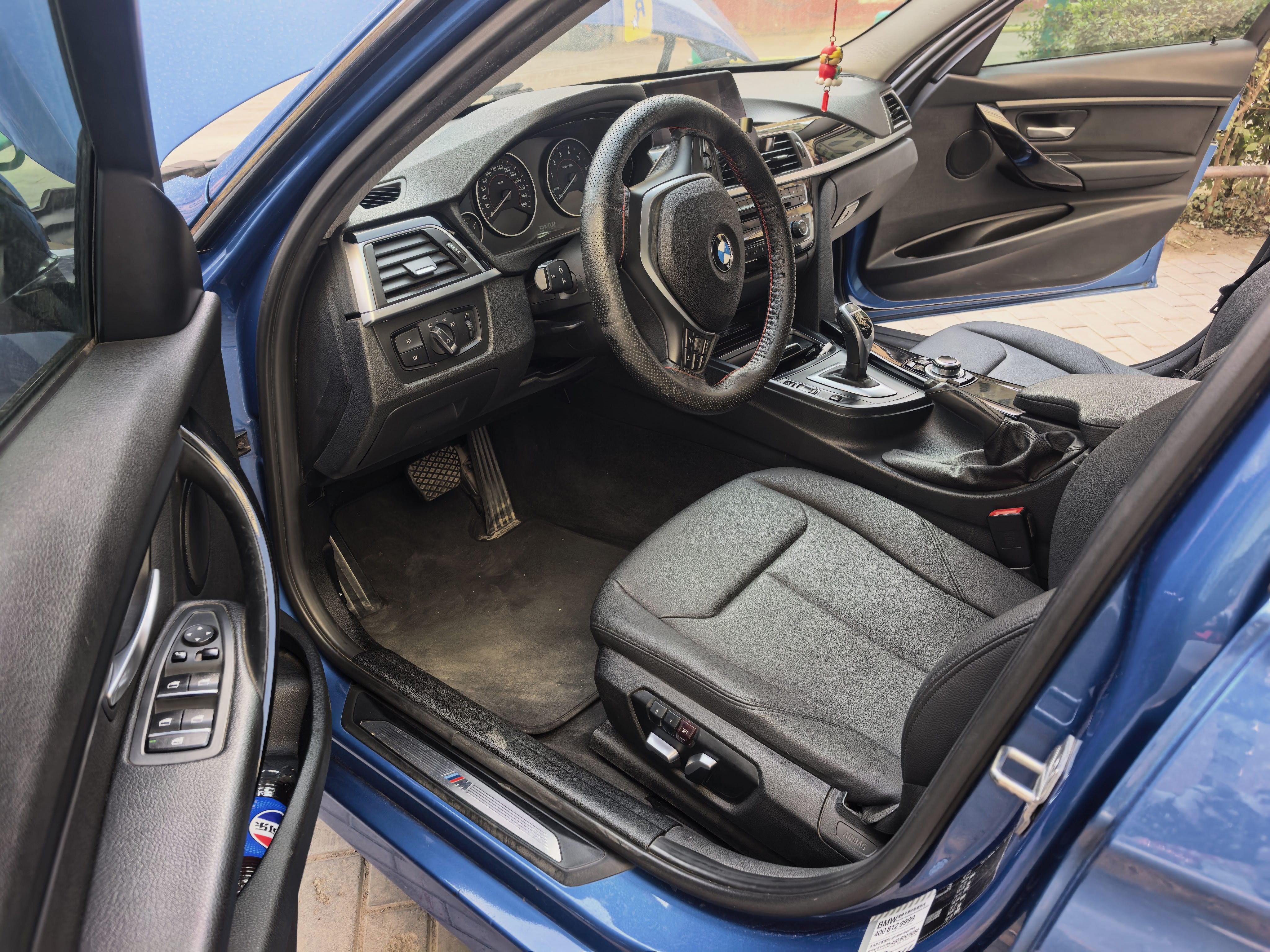BMW 3 Series 2017 #5 BMW 3 Series 2017 car image #5