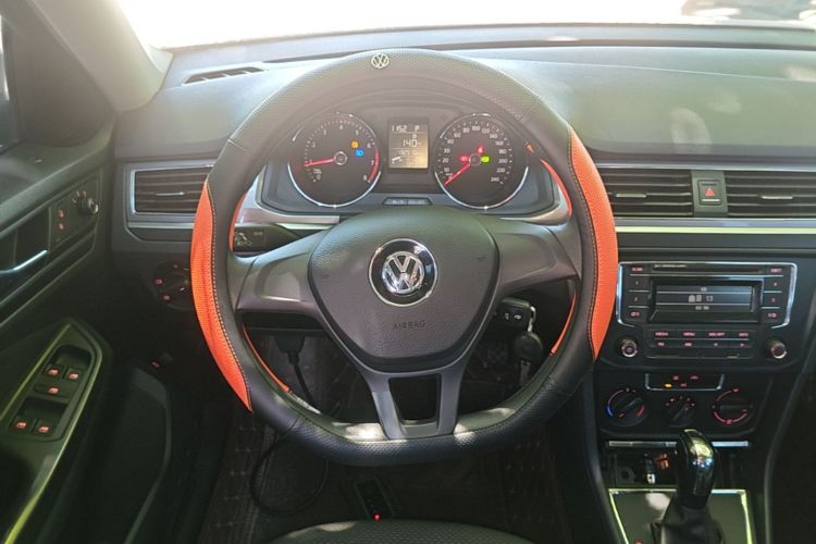 Volkswagen Bora 2016 immagine di auto #11