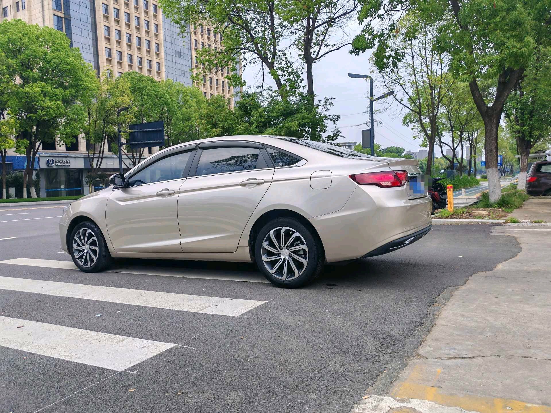 GEELY Emgrand GL 2021 صورة سيارة #7