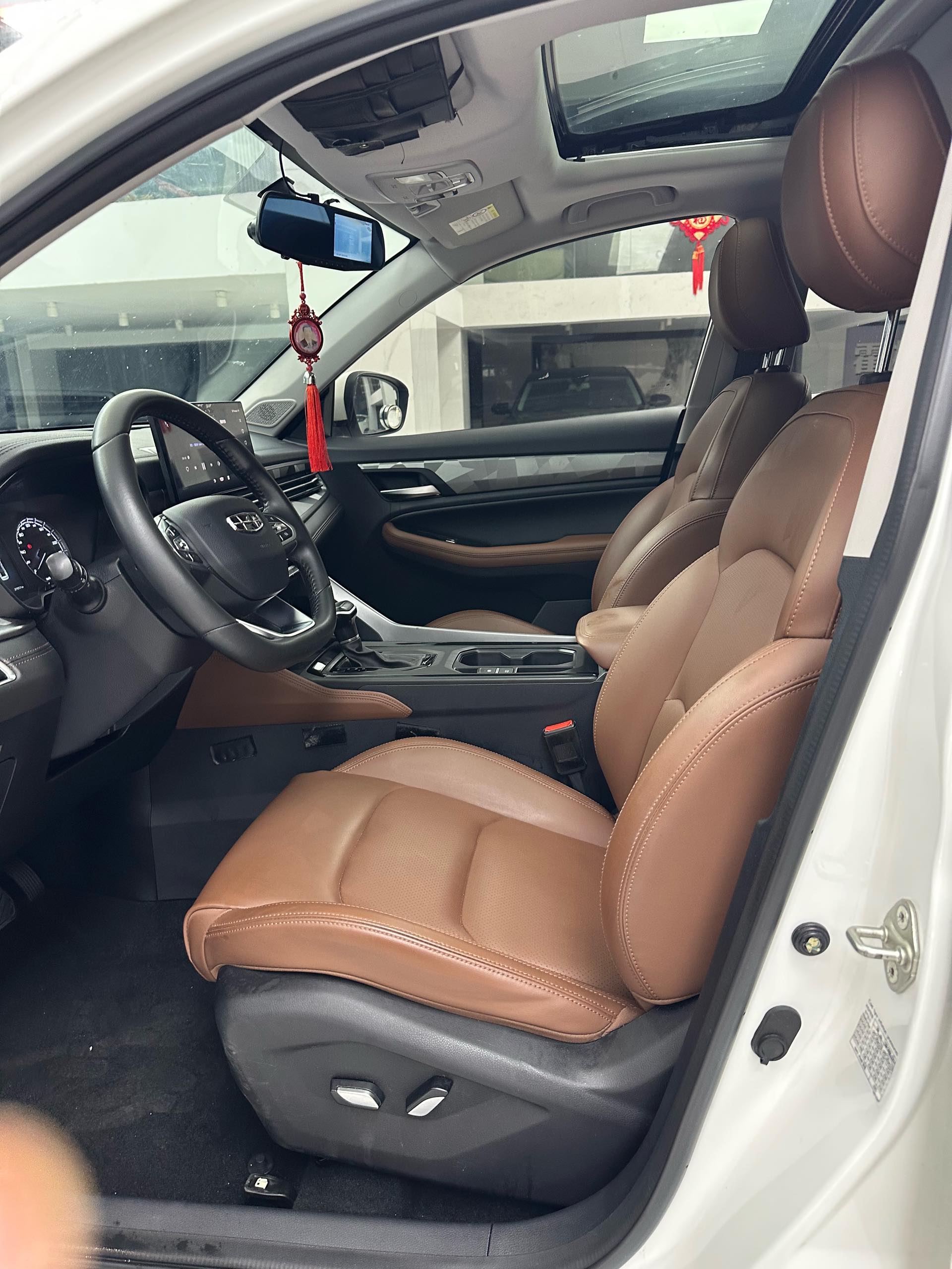 GEELY Vision X6 2022 car image #13