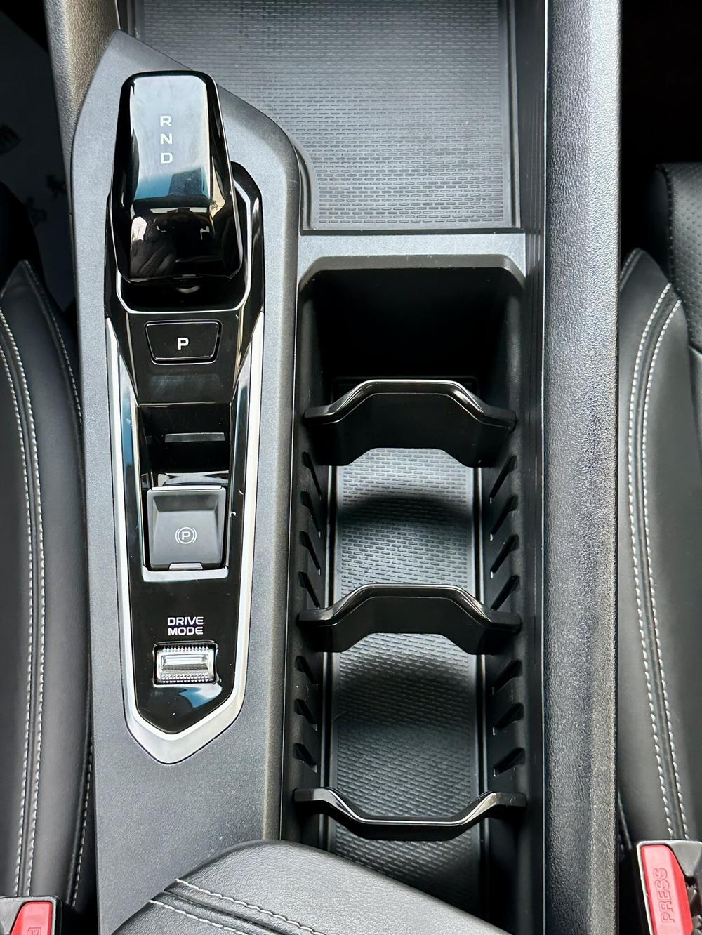 GEELY Binray 2023 car image #17