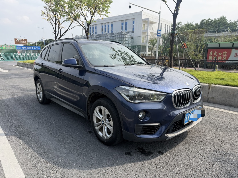 BMW X1 2017 #3 BMW X1 2017 car image #3