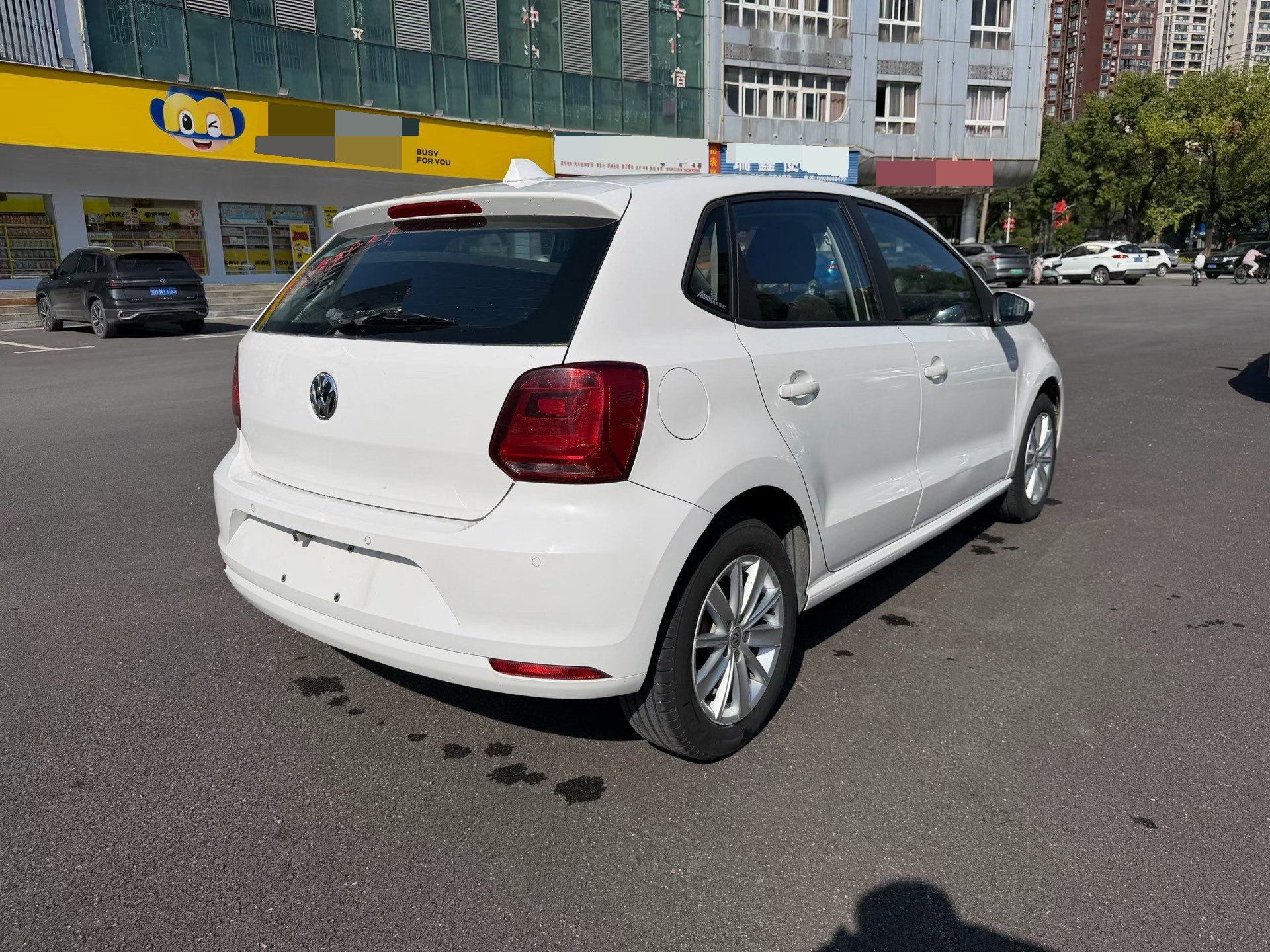 Volkswagen Polo 2015 immagine di auto #3