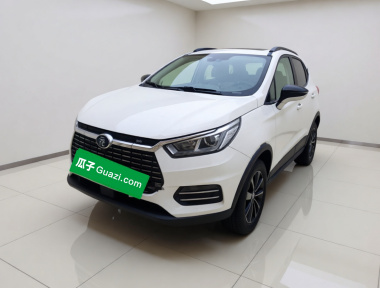 BYD Yuan New Energy 2019 BYD Yuan New Energy 2019 car image