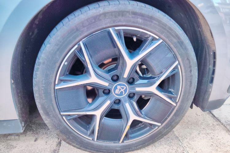 BYD Han 2024 car image #9