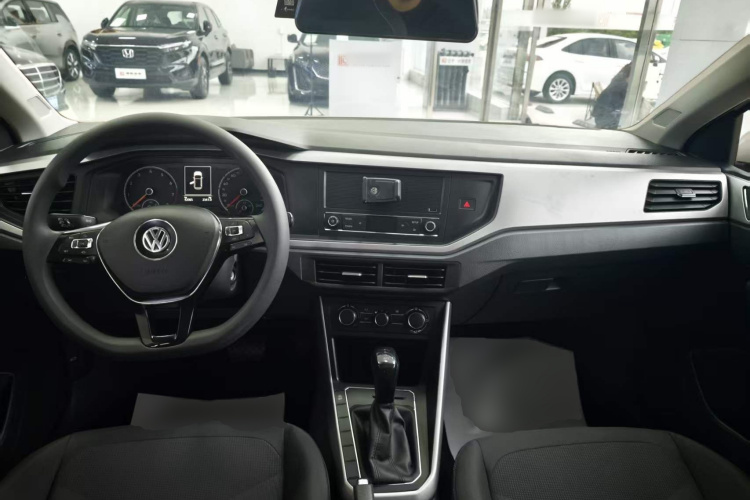 Volkswagen Polo 2020 #10 Volkswagen Polo 2020 car image #10