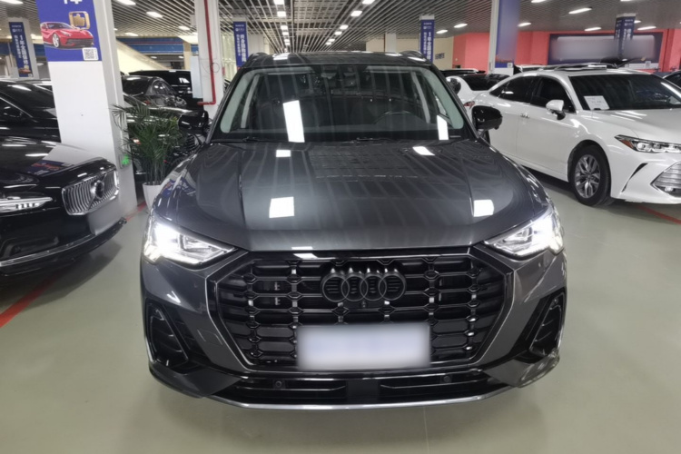 Audi Q3 2020 #3 Audi Q3 2020 car image #3
