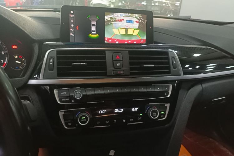 BMW 3 Series 2018 #13 BMW 3 Series 2018 car image #13