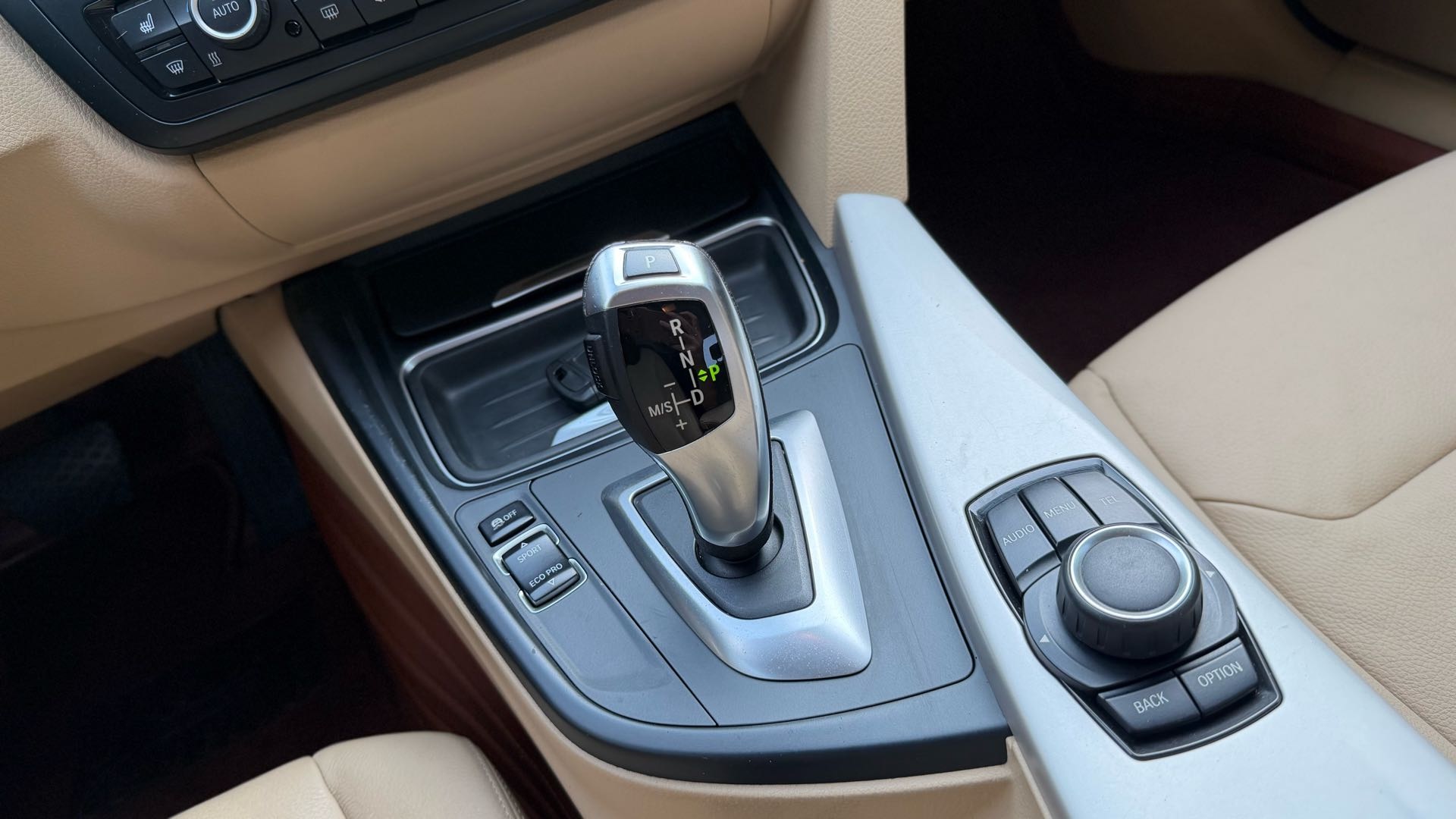 BMW 3 Series 2014 #9 BMW 3 Series 2014 car image #9