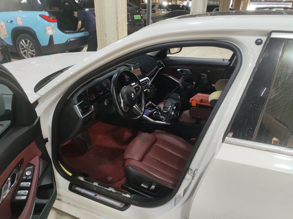 BMW 3 Series 2020 #6 BMW 3 Series 2020 car image #6
