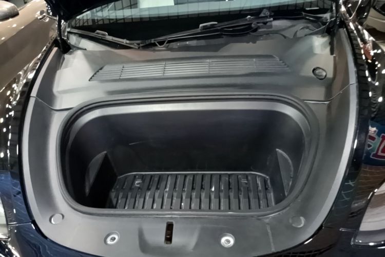 Tesla Model Y 2022 #20 Tesla Model Y 2022 car image #20