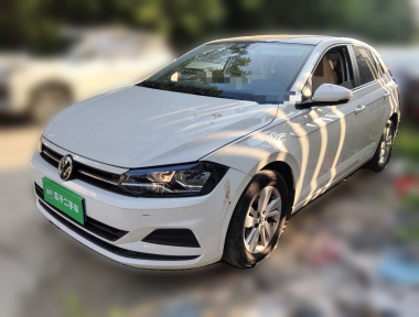 Volkswagen Polo 2021 car image 