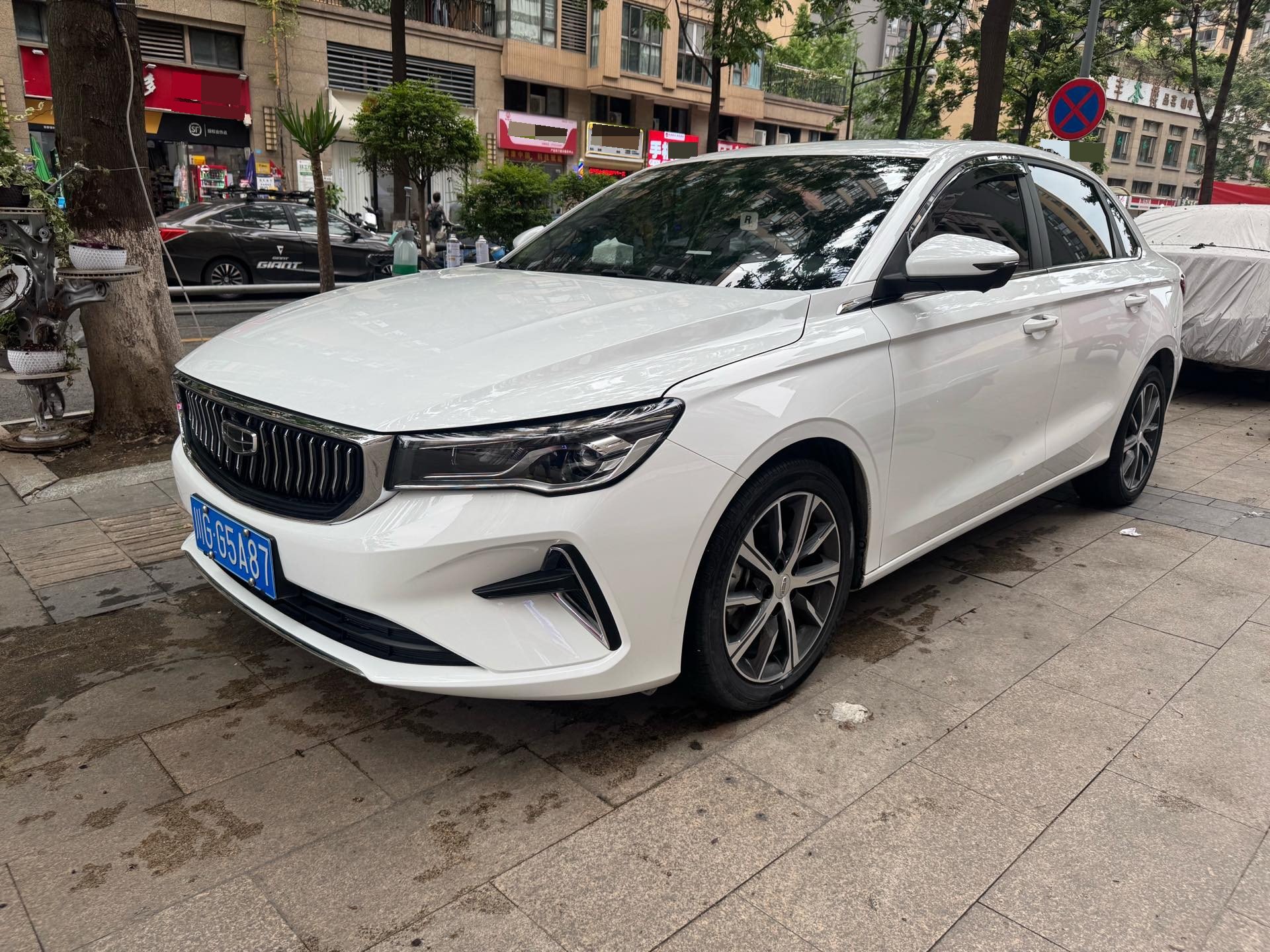 GEELY Emgrand 2023 car image 