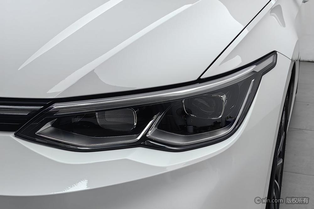 Volkswagen Golf 2021 #7 Volkswagen Golf 2021 صورة سيارة #7