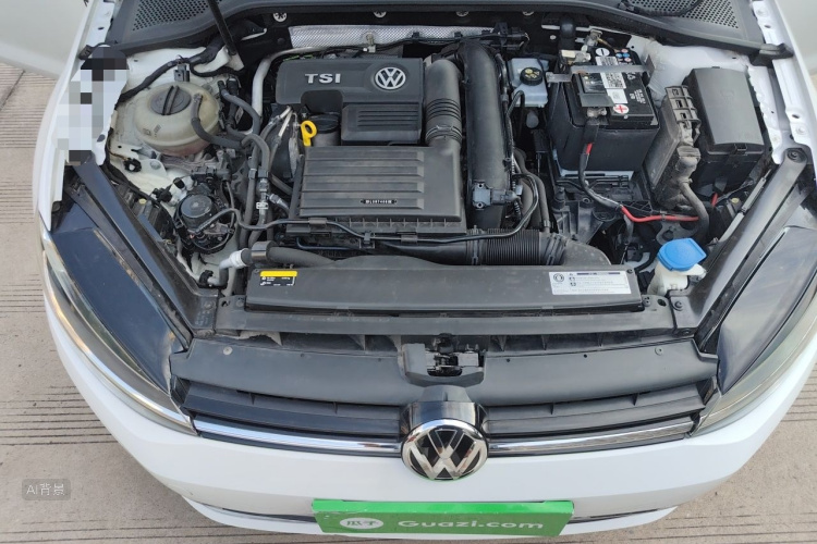 Volkswagen Golf 2020 car image #22