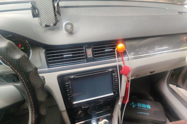Volkswagen Bora 2015 #13 Volkswagen Bora 2015 صورة سيارة #13