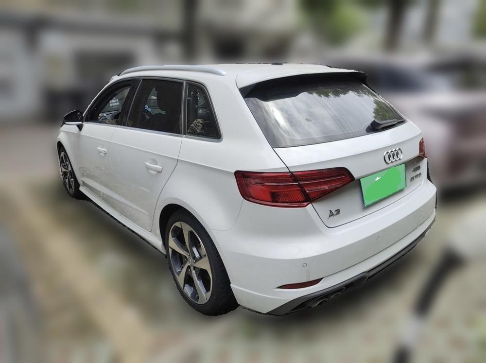 Audi A3 2019 car image #3