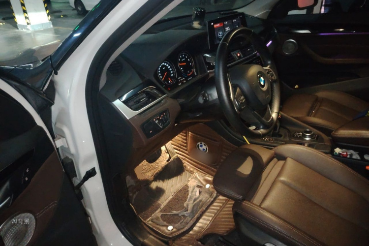 BMW X1 2021 car image #18