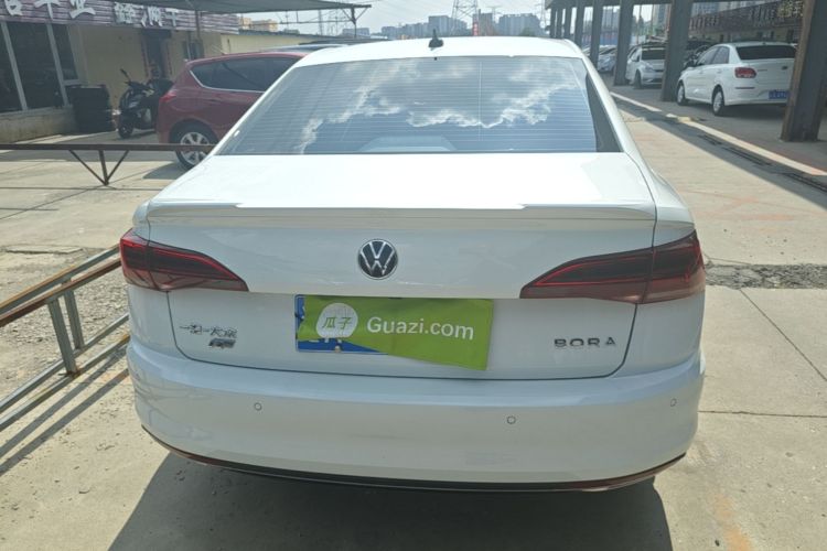 Volkswagen Bora 2022 car image #6
